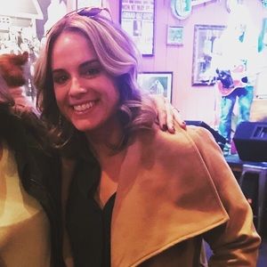 Meet your Posher, Jaclyn